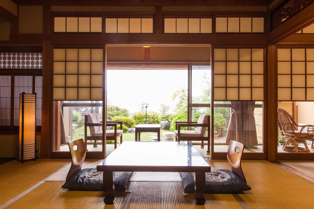 Jinpuso Miyazu Quarto foto